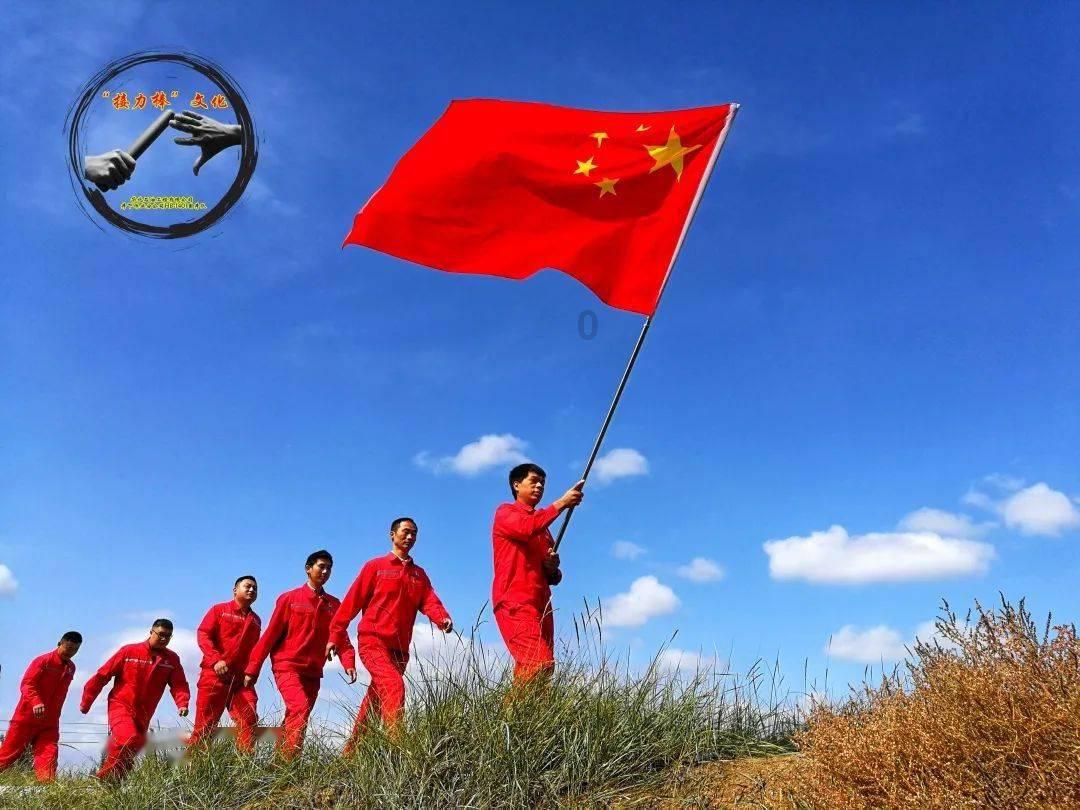 能网恋要男人钱，见面就同居要孩子的二婚女人什么心理？